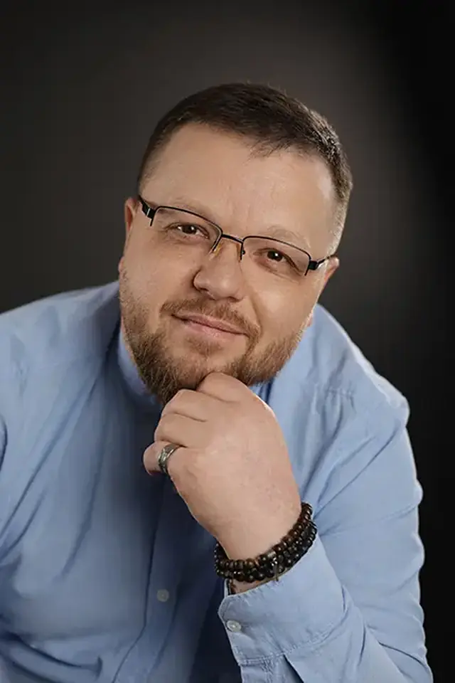 Денис Габовски
